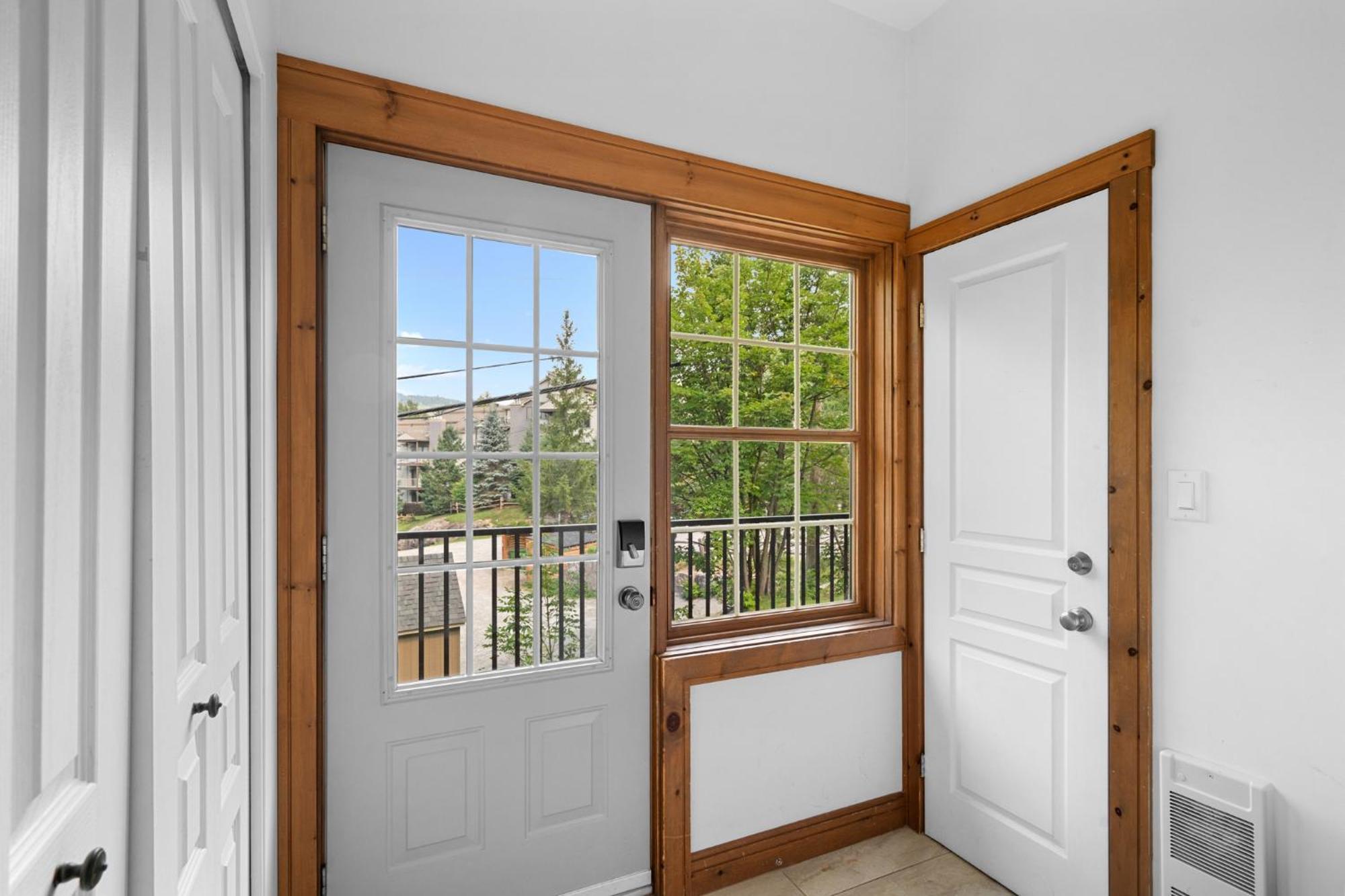 Les Falaises Tremblant - Ski Inout Condo W2Bdrs モントランブラン エクステリア 写真