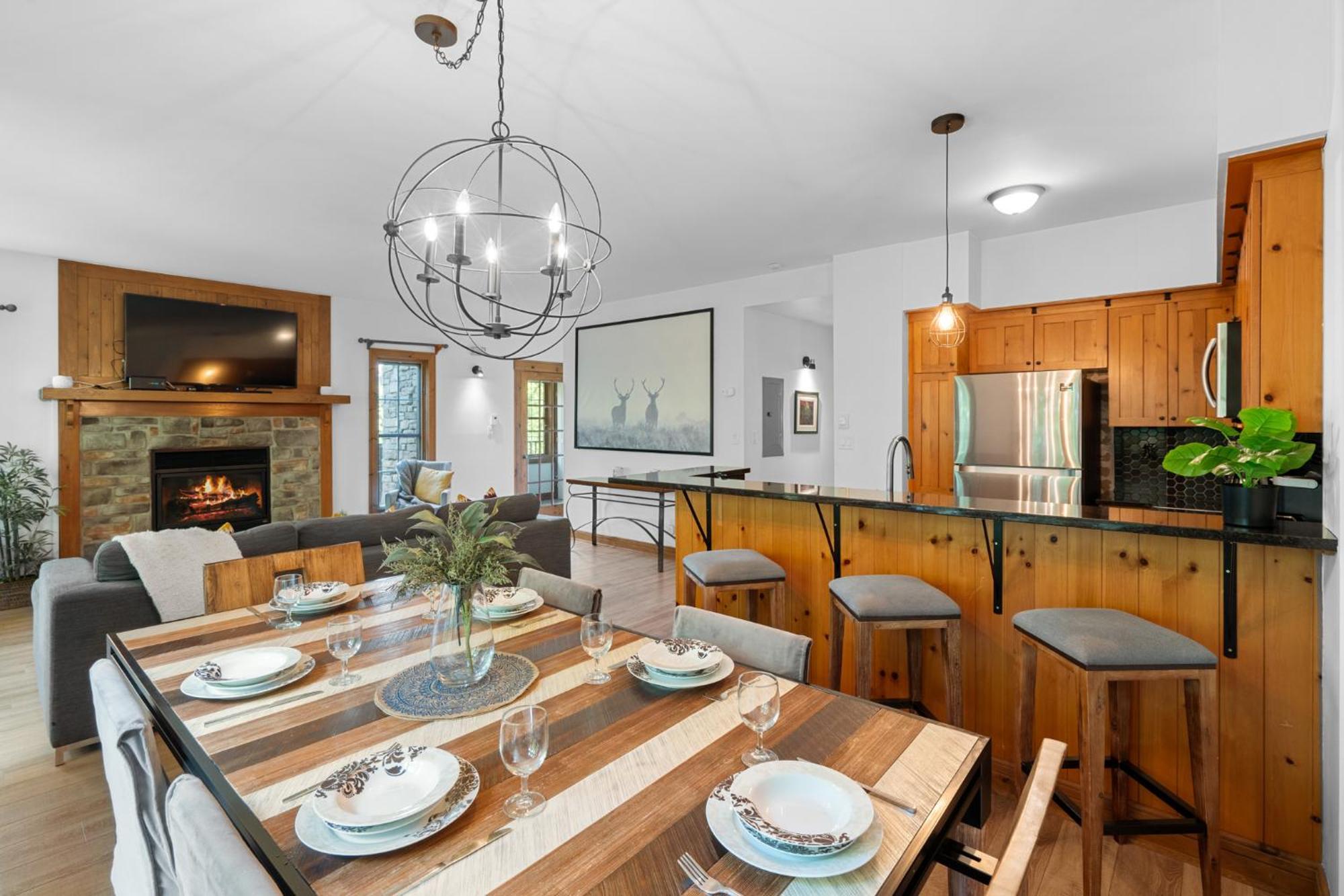 Les Falaises Tremblant - Ski Inout Condo W2Bdrs モントランブラン エクステリア 写真