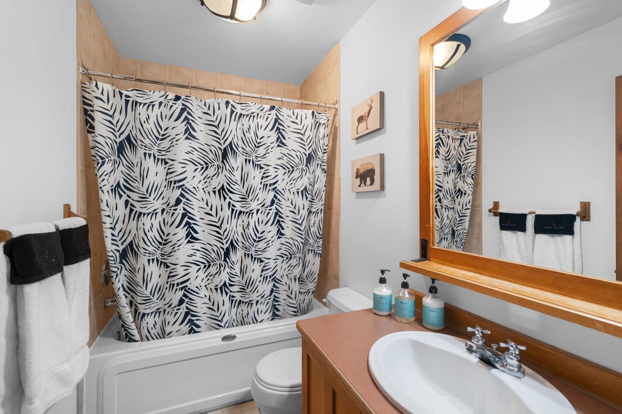 Les Falaises Tremblant - Ski Inout Condo W2Bdrs モントランブラン エクステリア 写真
