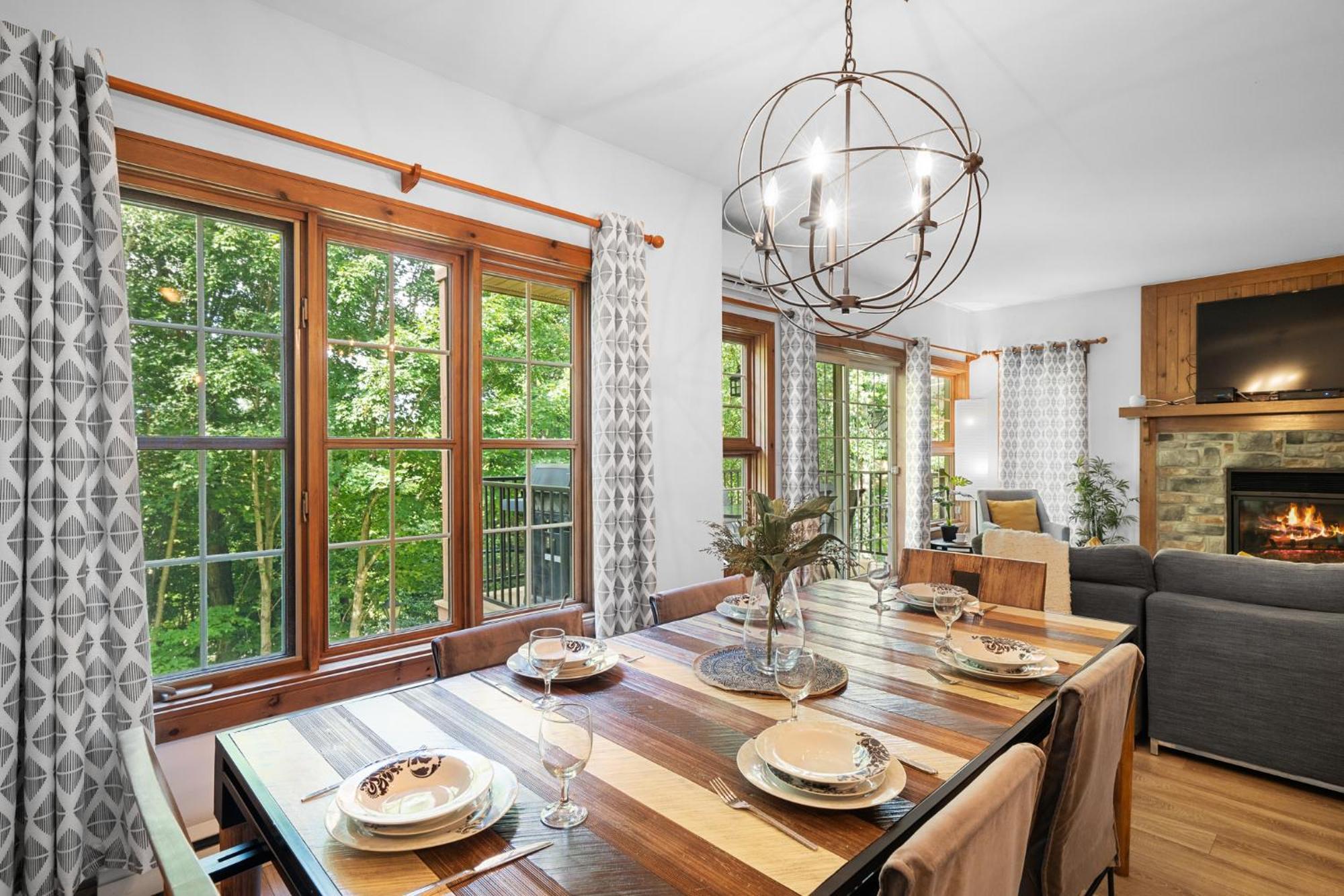 Les Falaises Tremblant - Ski Inout Condo W2Bdrs モントランブラン エクステリア 写真